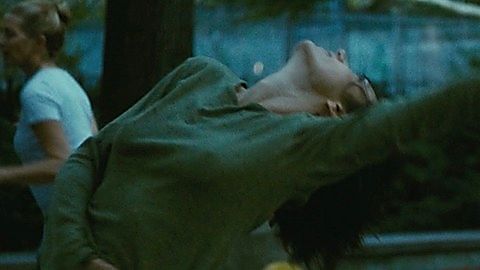 Pic: Jennifer Connelly in Shelter (2015)