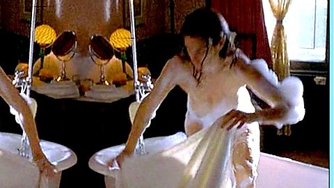 Pic: Cindy Crawford in The Simian Line (2000)