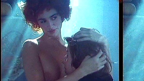 Pic: Penélope Cruz in Softly from Paris (1986)