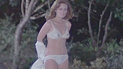 Pic: Beverly D'Angelo in Hair (1979)