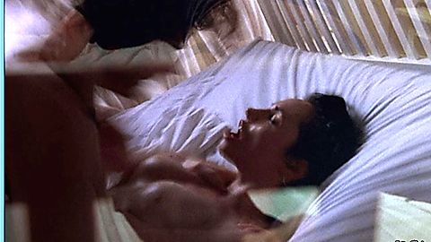 Pic: Béatrice Dalle in The Blackout (1997)