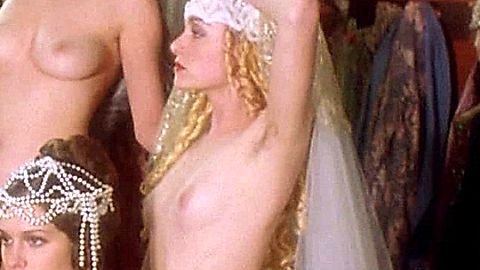 Pic: Portia de Rossi in Sirens (1994)