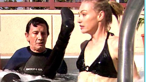 Pic: Portia de Rossi in Arrested Development (2003)