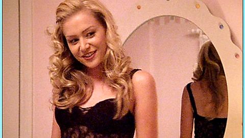 Pic: Portia de Rossi in Arrested Development (2003)