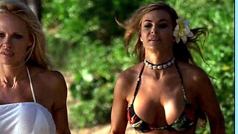 Pic: Carmen Electra in Baywatch: Hawaiian Wedding (2003)