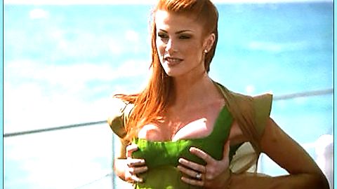 Pic: Angie Everhart in Welcome to Hollywood (2000)