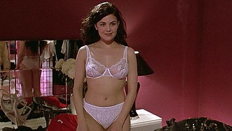 Pic: Sherilyn Fenn in Diary of a Hitman (1991)