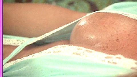 Pic: Sally Field in The End (1978)