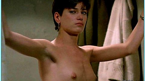 Pic: Linda Fiorentino in Gotcha (1985)