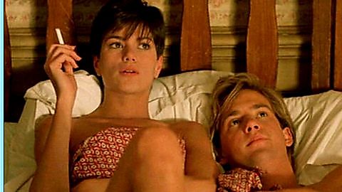 Pic: Linda Fiorentino in Gotcha (1985)