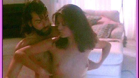 Pic: Linda Fiorentino in Beyond the Law (1992)