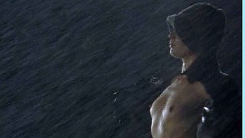 Pic: Tara Fitzgerald in I Capture the Castle (2003)