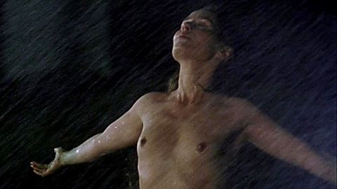 Pic: Tara Fitzgerald in I Capture the Castle (2003)