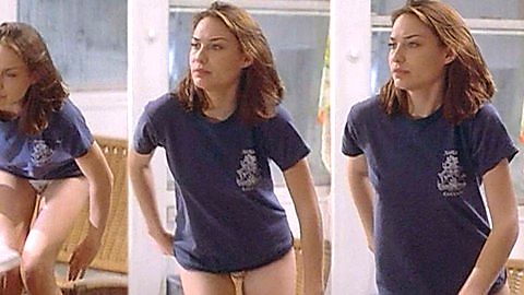 Pic: Claire Forlani in Into My Heart (1998)