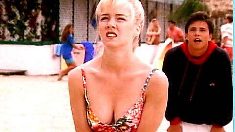 Pic: Jennie Garth in Beverly Hills, 90210 (1990)