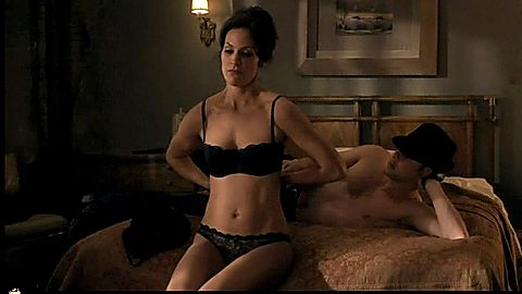 Pic: Annabeth Gish in FlashForward (2009)