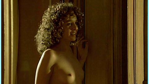 Pic: Valeria Golino in Il sole nero (2007)