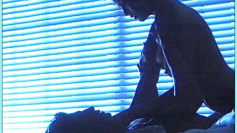 Pic: Elizabeth Gracen in Final Mission (1994)