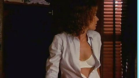 Pic: Jennifer Grey in Tales from the Crypt Presents Ritual (2001)