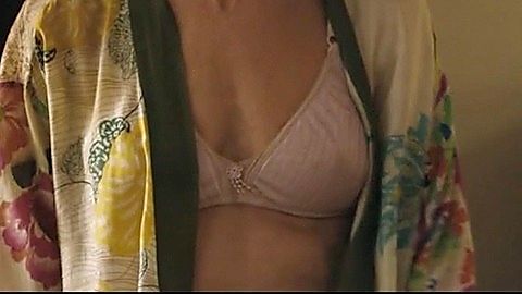 Pic: Jennifer Grey in Red Oaks (2014)