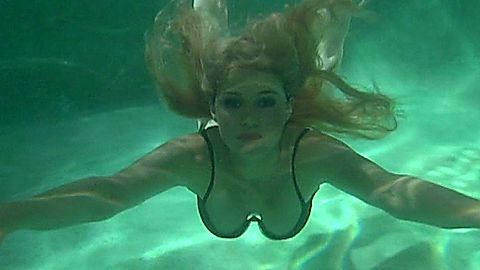Pic: Carla Gugino in Women in Trouble (2009)