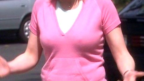 Pic: Courtney Thorne-Smith in According to Jim (2001)
