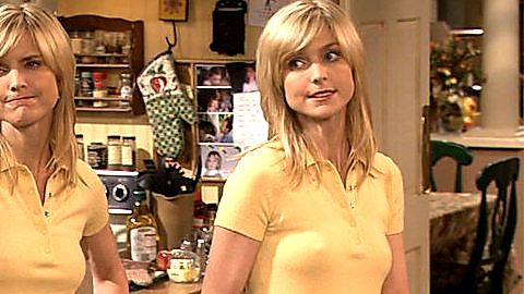 Pic: Courtney Thorne-Smith in According to Jim (2001)