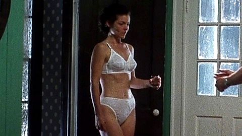 Pic: Amy Irving in Carried Away (1996)