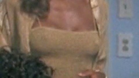 Pic: Beverly Johnson in Loaded Weapon 1 (1993)