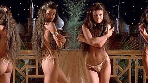 Pic: Catherine Zeta-Jones in Les 1001 nuits (1990)