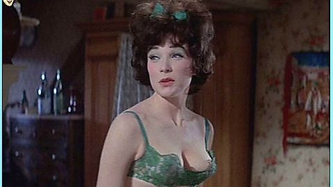 Pic: Shirley MacLaine in Irma la Douce (1963)
