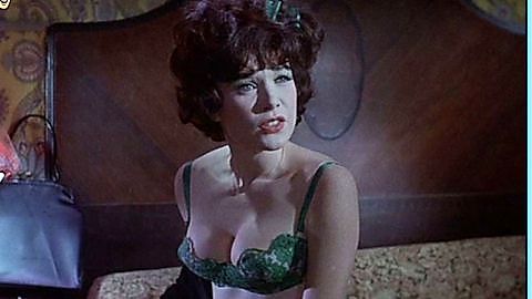 Pic: Shirley MacLaine in Irma la Douce (1963)