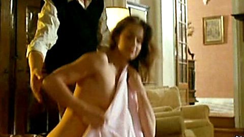 Pic: Valérie Kaprisky in Légitime violence (1982)