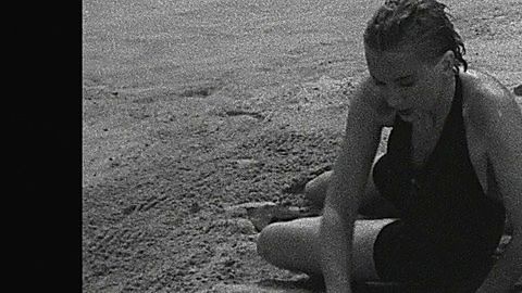 Pic: Deborah Kerr in From Here to Eternity (1953)