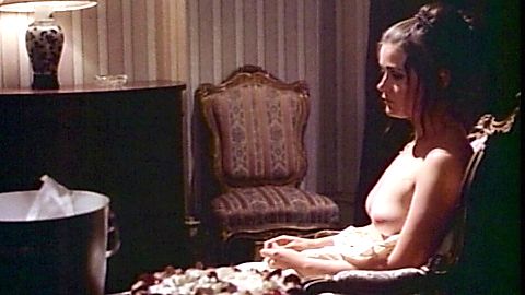 Pic: Margot Kidder in Quackser Fortune Has a Cousin in the Bronx (1970)