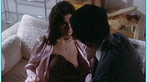 Pic: Margot Kidder in Sisters (1973)