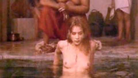 Pic: Nastassja Kinski in Harem (1985)