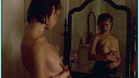 Pic: Nastassja Kinski in Maria's Lovers (1984)