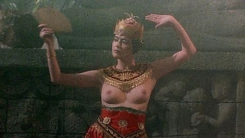 Pic: Sylvia Kristel in Mata Hari (1985)