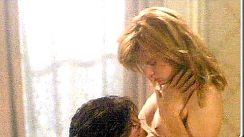 Pic: Jennifer Jason Leigh in Sister Sister (1987)