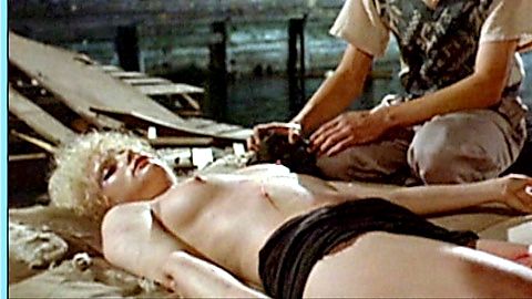 Pic: Jennifer Jason Leigh in Last Exit to Brooklyn (1989)