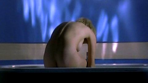 Pic: Emily Lloyd in The Honeytrap (2002)