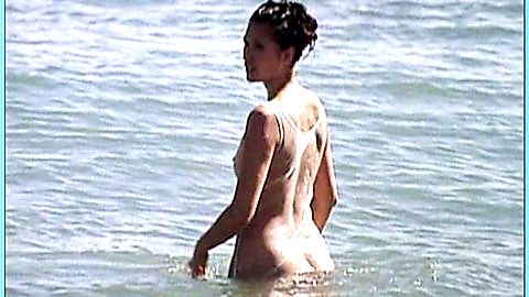 Pic: Karina Lombard in Footsteps (1998)