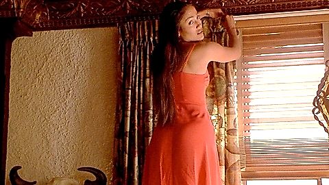 Pic: Jennifer Lopez in U Turn (1997)