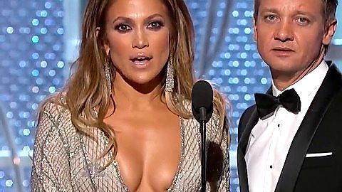 Pic: Jennifer Lopez in Golden Globe Awards (1944)