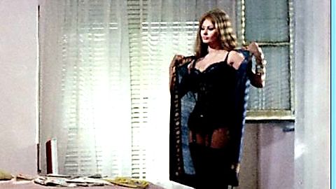 Pic: Sophia Loren in Yesterday, Today and Tomorrow (1963)