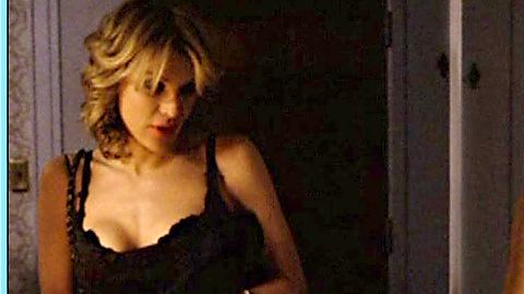 Pic: Courtney Love in Julie Johnson (2001)