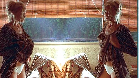 Pic: Kelly Lynch in Homegrown (1998)