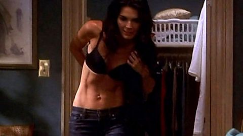 Pic: Angie Harmon in Women's Murder Club (2007)