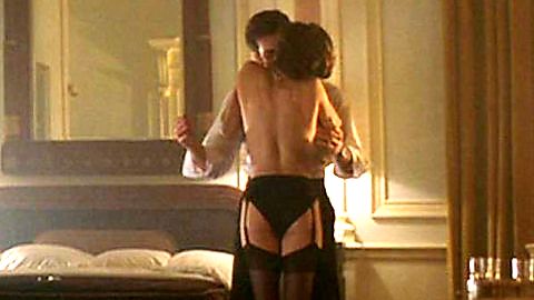Pic: Teri Hatcher in Tomorrow Never Dies (1997)